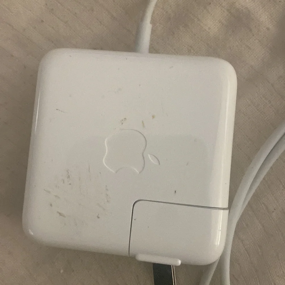 APPLE POWER ADAPTER MAGSAFE 45w $25